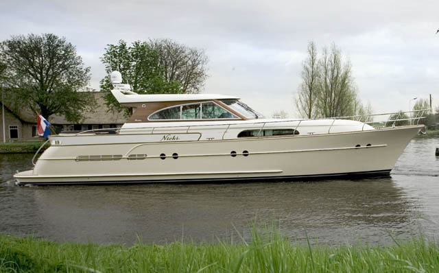 Mulder 59 Convertible hardtop - Exterior.JPG